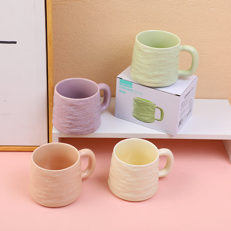 TAZA DE CERAMICA CON TEXTURA - 430ML