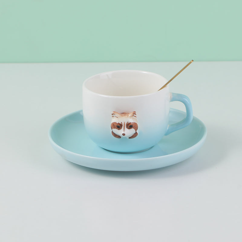 ADORNO SET DE TAZA Y PLATICO DE CARICATURAS