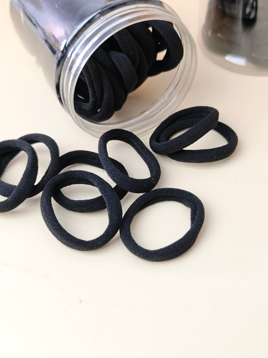 COLITAS NEGRAS EN BARRIL