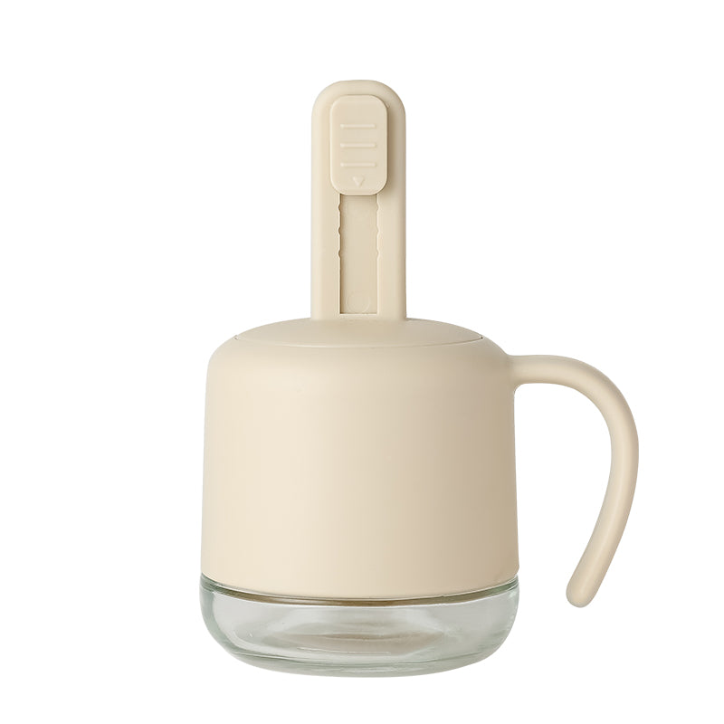 RECIPIENTE CON CUCHARA RETRACTIL