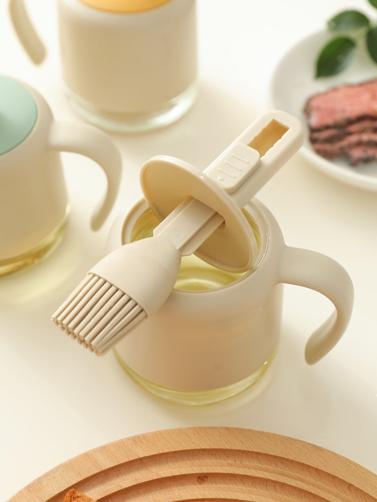 RECIPIENTE CON CUCHARA RETRACTIL