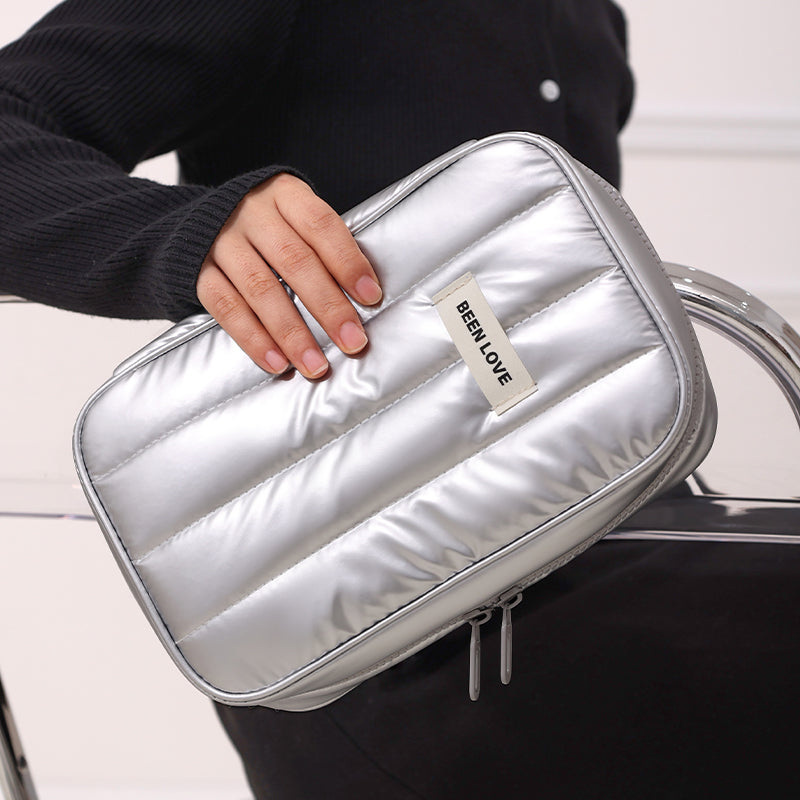 ESTUCHE PARA ORGANIZAR ACCESORIOS DIGITALES - RECTANGULAR -PLATEADO