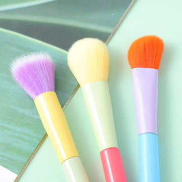 SET DE BROCHAS FACIALES - 3 UND