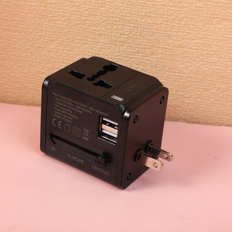 ADAPTADOR  UNIVERSAL CARGA RAPIDA 2.4A