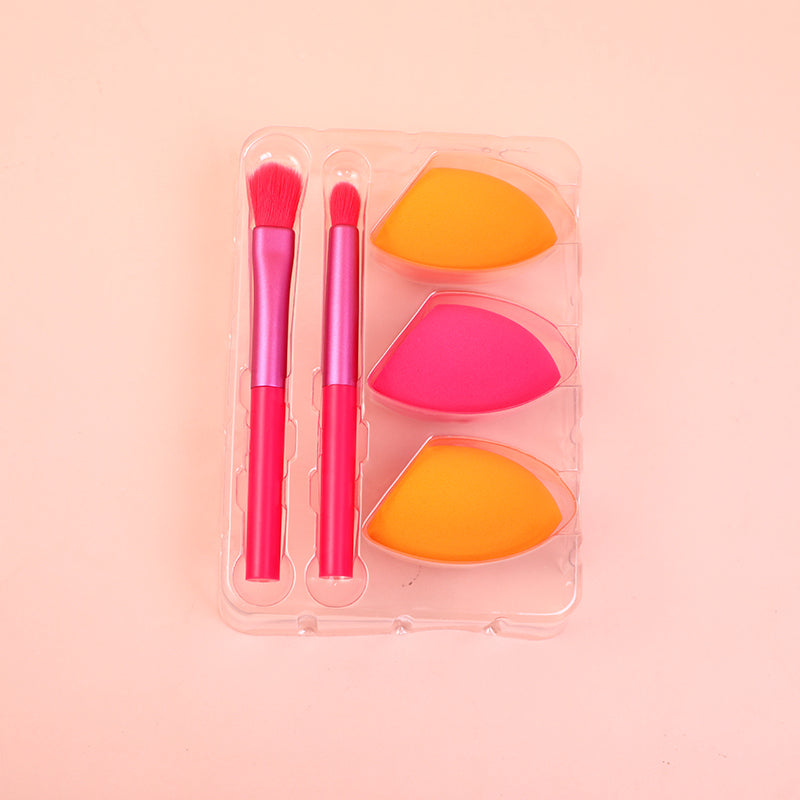 SET DE BROCHAS Y ESPONJAS - 5 UND - ROSADA