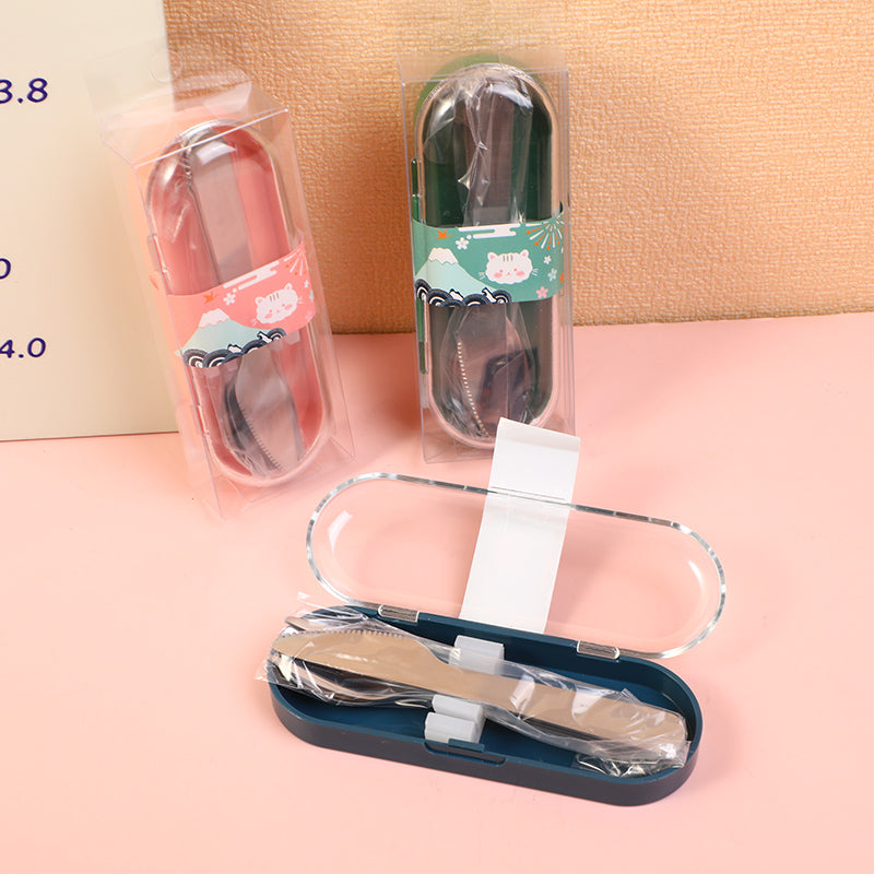 SET DE CUCHARA, TENEDOR Y CUCHILLO PORTABLE