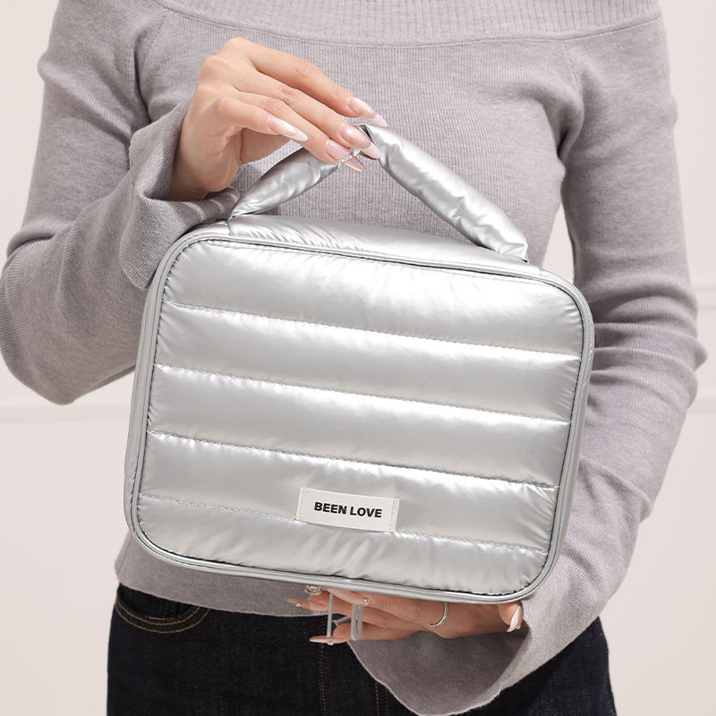 ESTUCHE PARA ORGANIZAR ACCESORIOS DIGITALES CUADRADO - PLATEADO