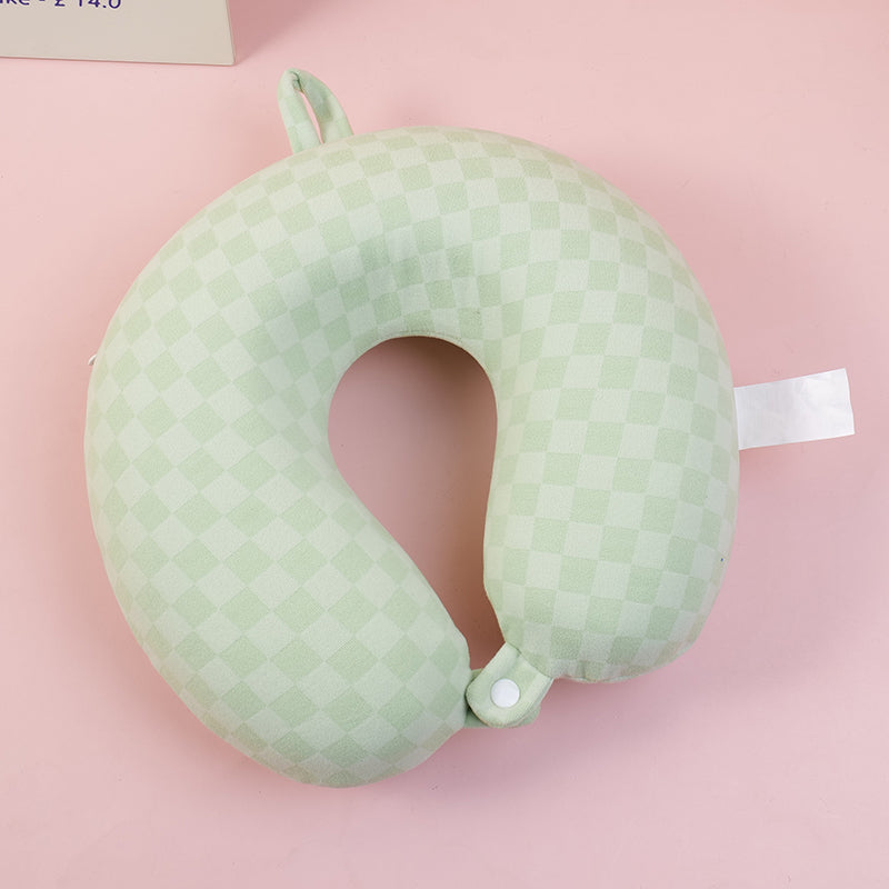 CUELLO EN U DE CUADRITOS - VERDE