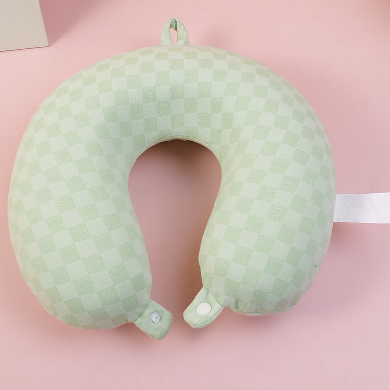 CUELLO EN U DE CUADRITOS - VERDE