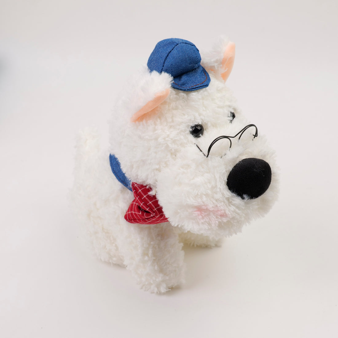 PELUCHE DE PERRITO BLANCO CON LENTES 22CM