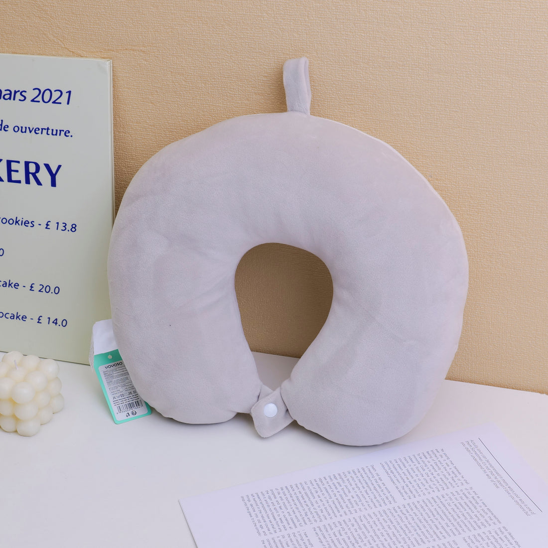 ALMOHADA EN U - GRIS