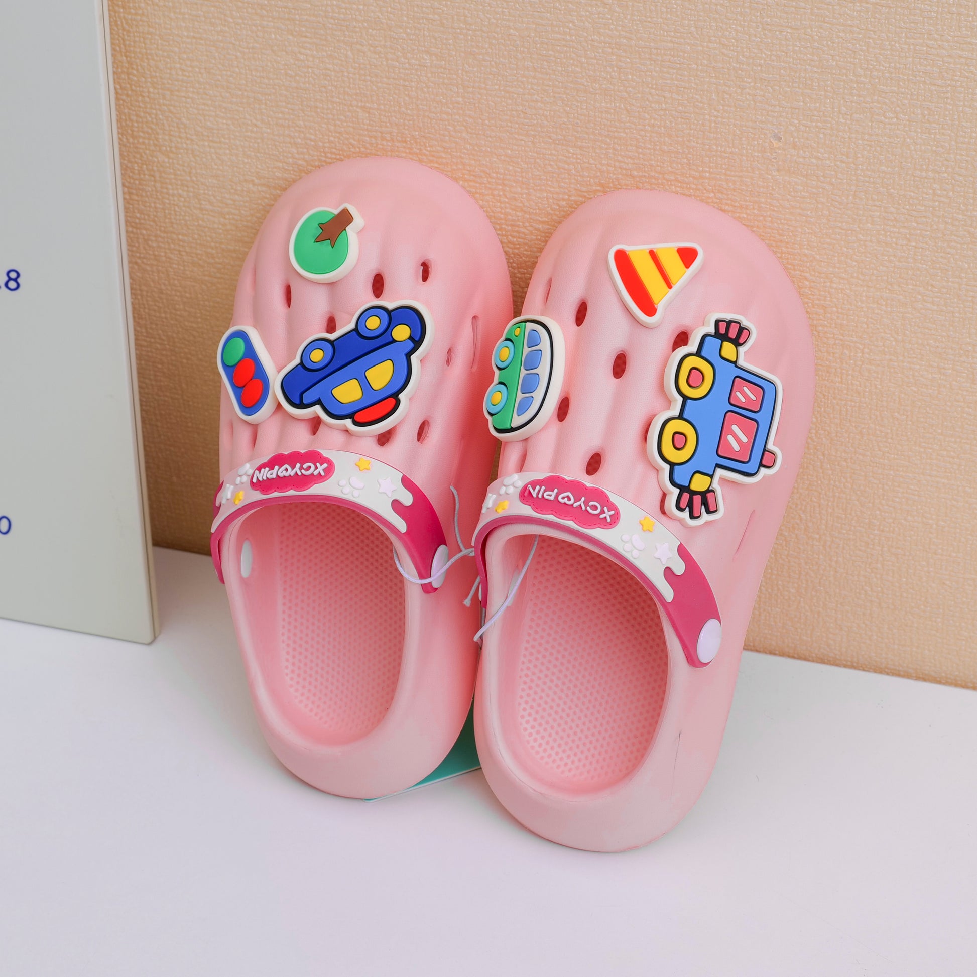 SANDALIAS ROSADAS - TALLA 32-33