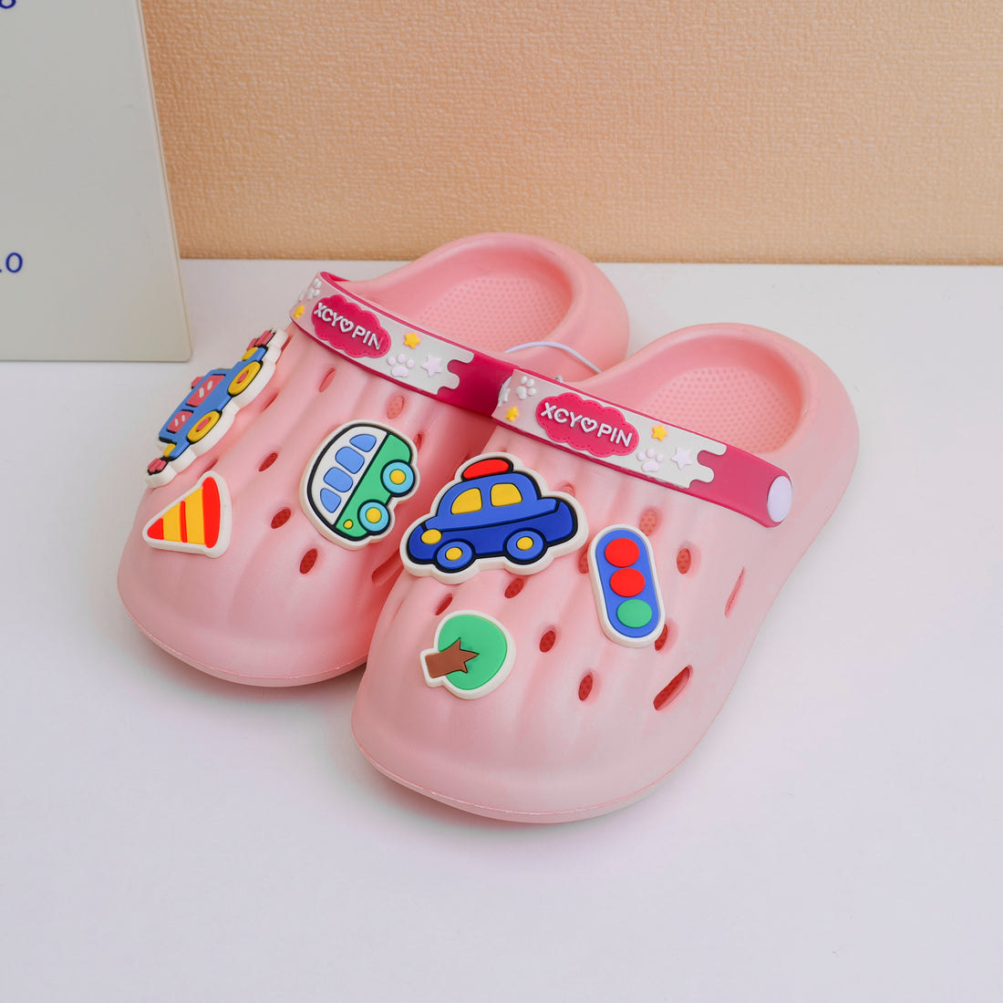 SANDALIAS ROSADAS - TALLA 32-33