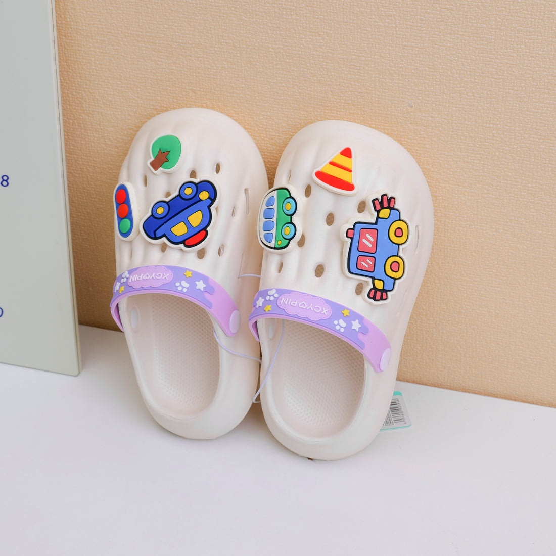 SANDALIAS ROSADAS - TALLA 28-29