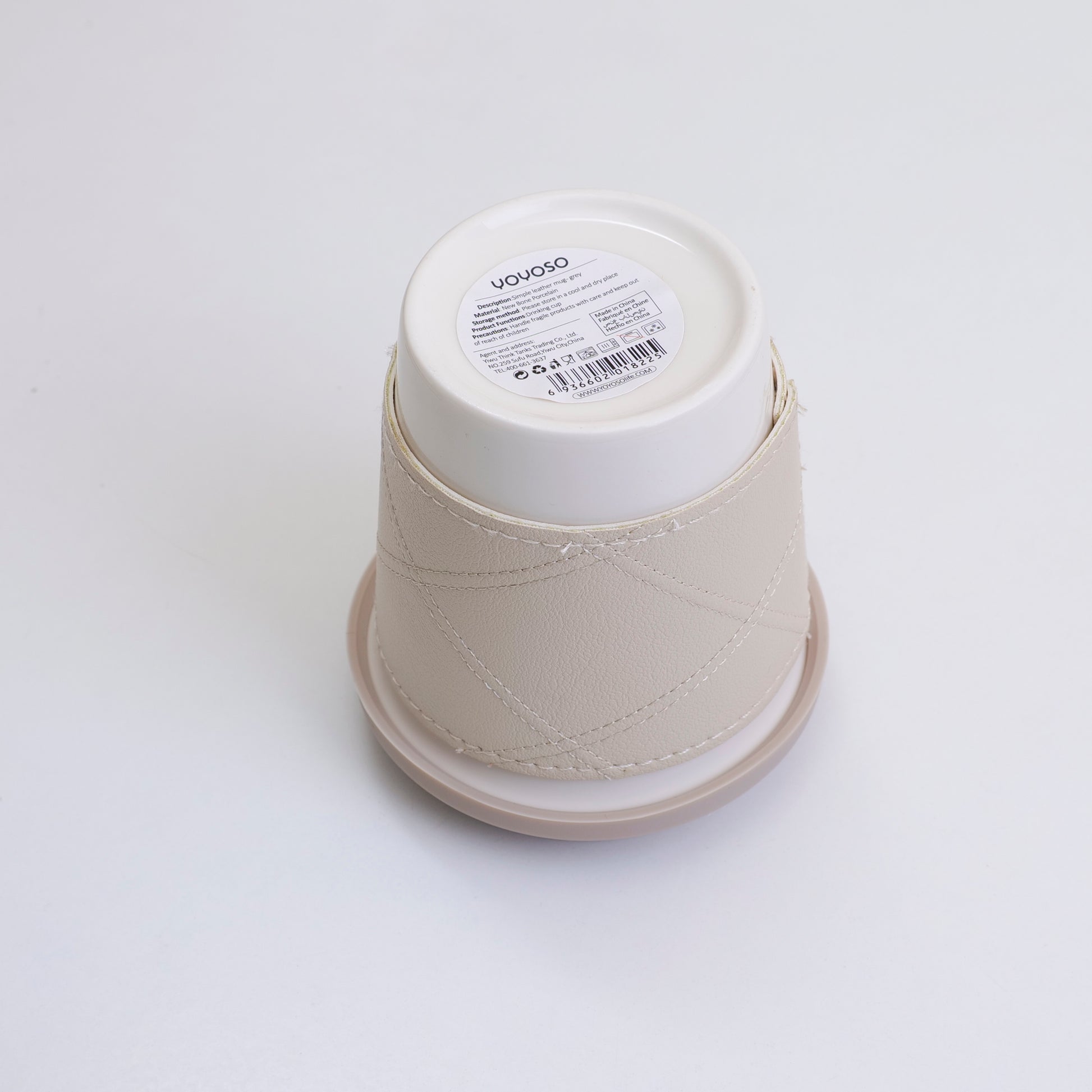 TAZA DE CAFÉ CON FORRO EN CUERO - GRIS