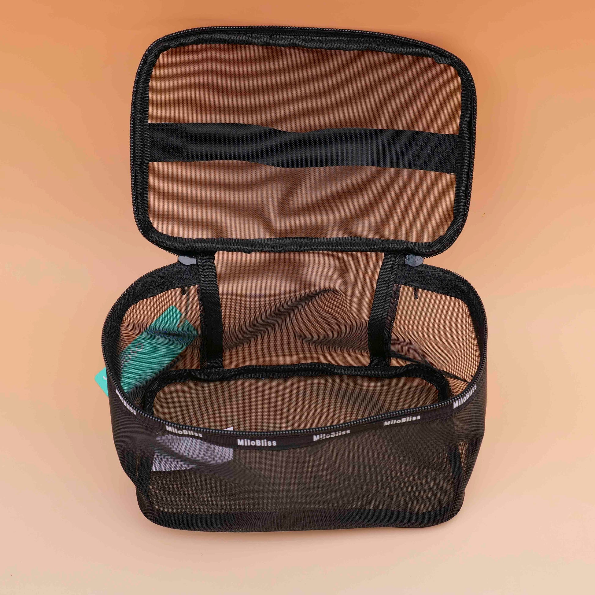 NECESER CUADRADO DE NYLON