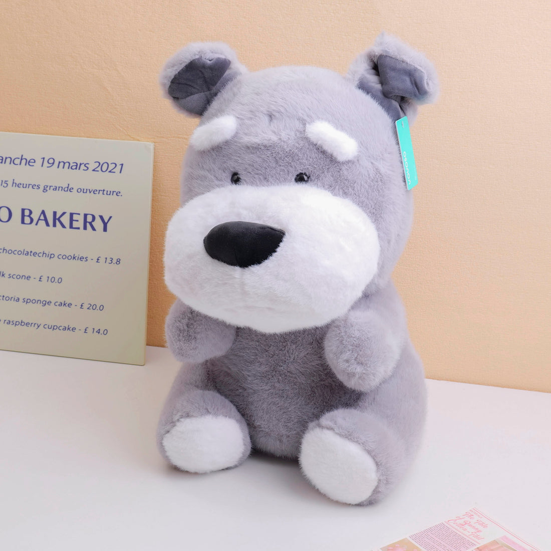 PELUCHES - PERRITO SCHNAUZER SENTADO - 43CM