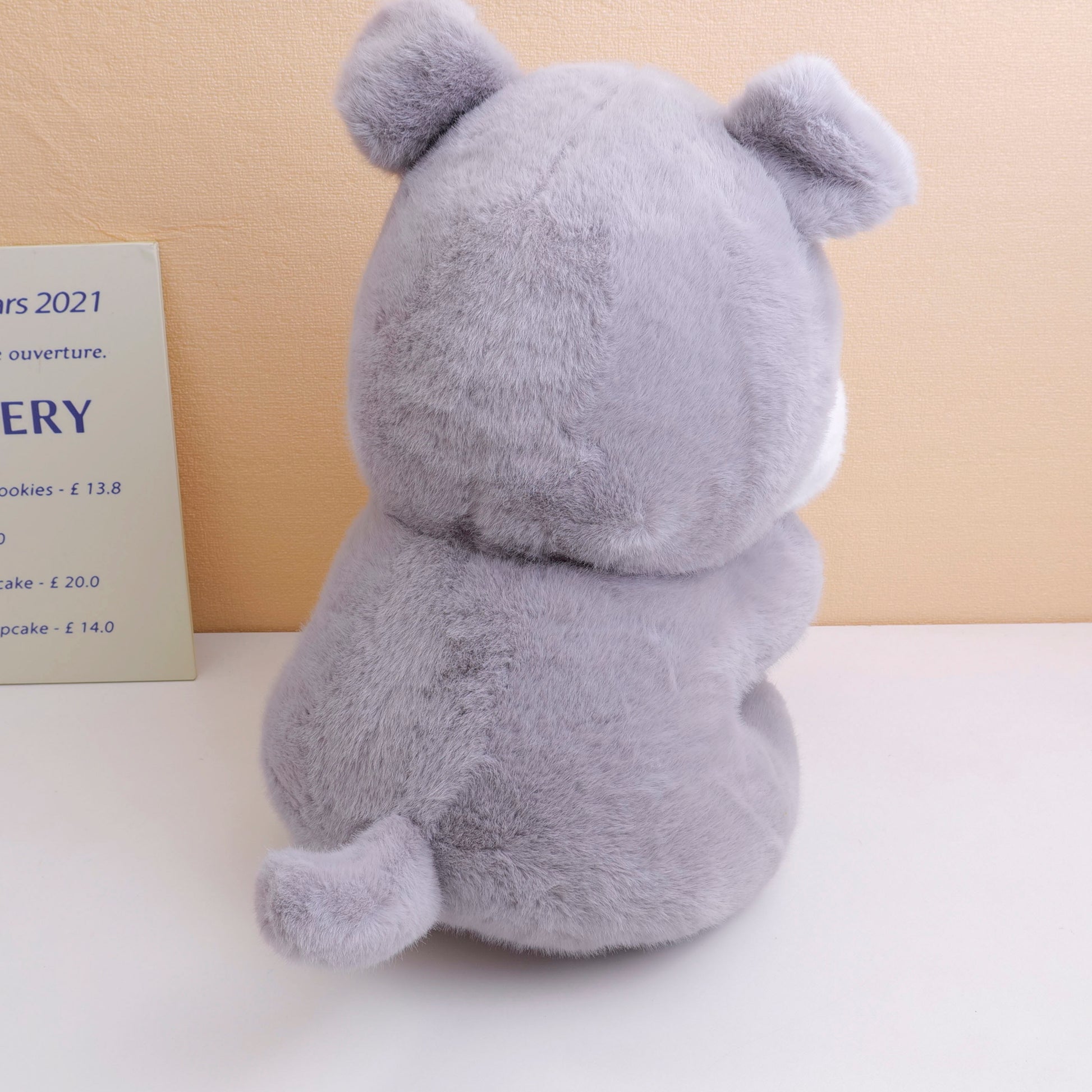 PELUCHES - PERRITO SCHNAUZER SENTADO - 43CM