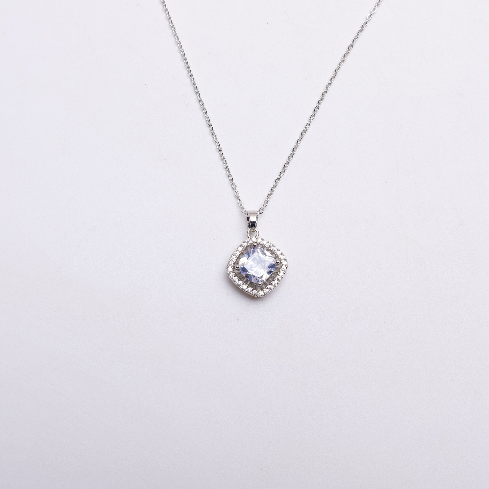 CADENA PLATEADA - CUADRADO