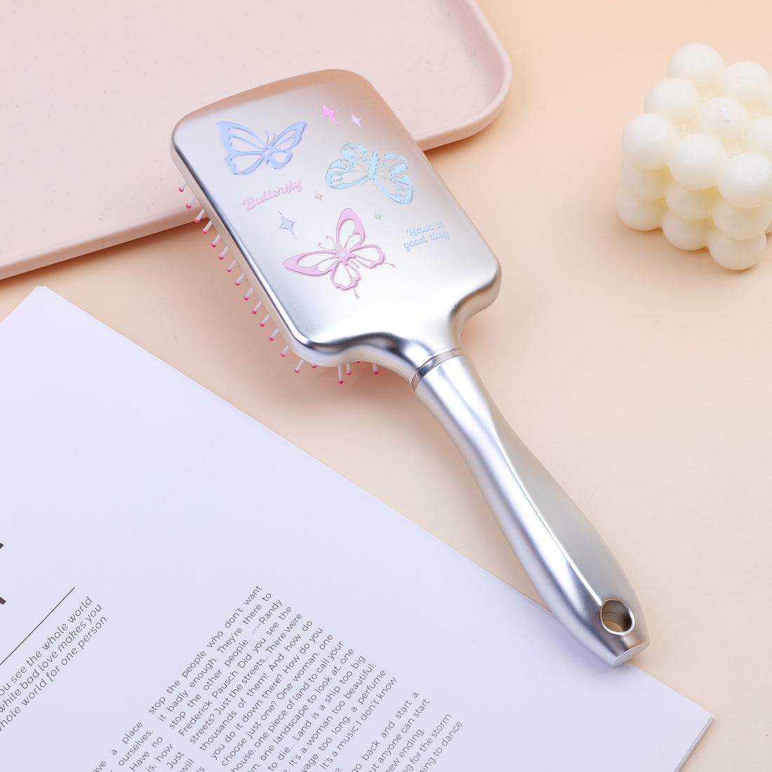 Cepillo para Cabello Grande con Cerdas de Punta Redonda para Masaje Capilar Color Plateado Metálico Yoyoso