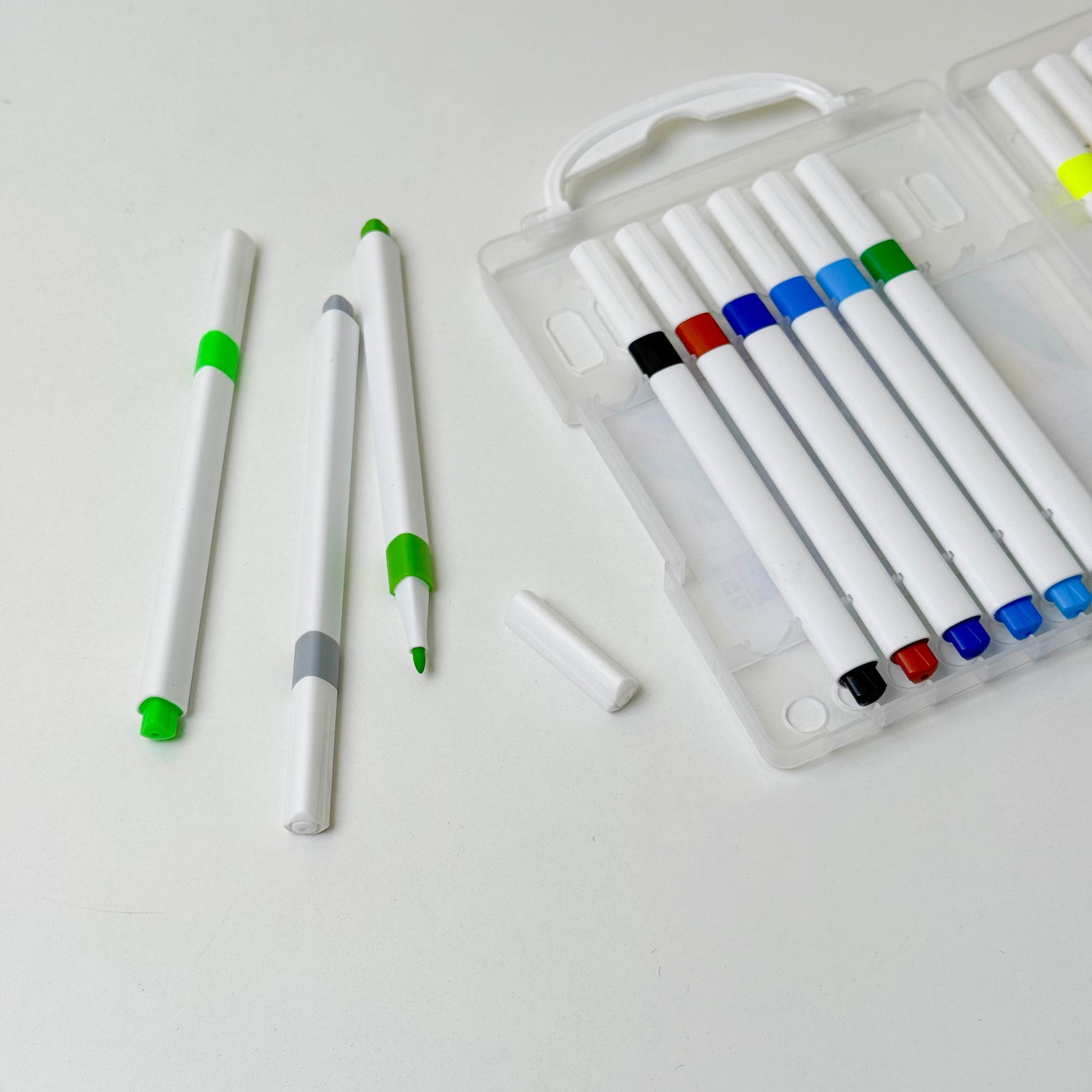 MARCADORES TRIANGULARES DELGADOS -18UND